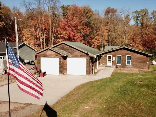 13918 67th St NW, Annandale, MN 55302