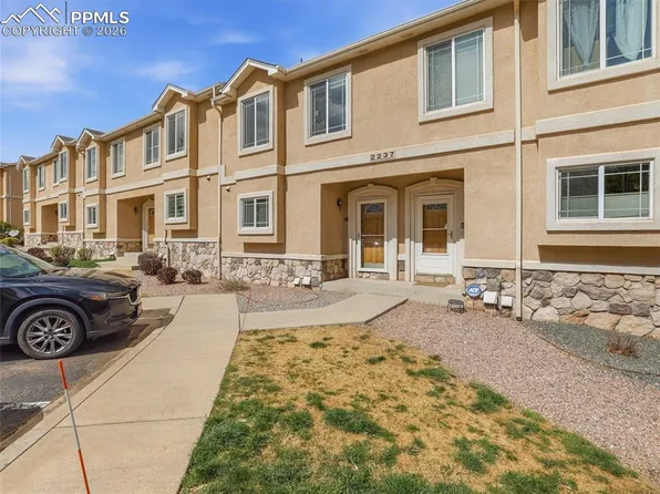 2237 Stepping Stones Way APT B, Colorado Springs, CO 80904