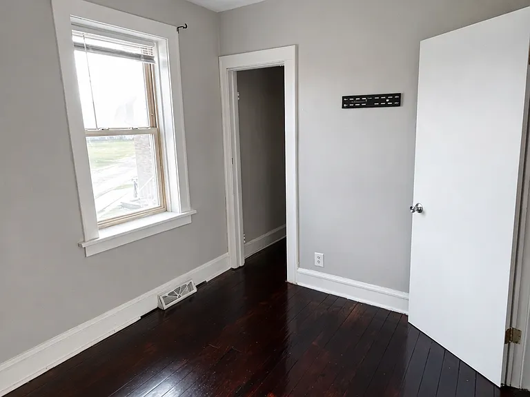 1316 W Fred St #1 — Photo 7