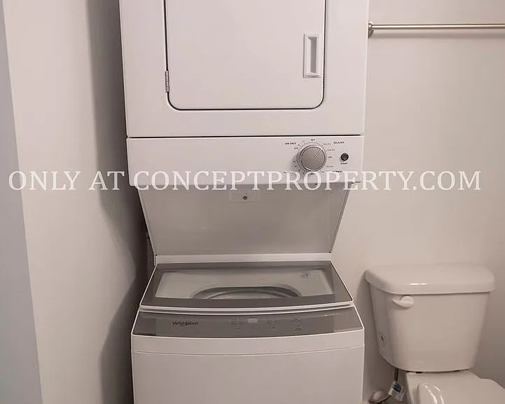 Stratton — Photo 118