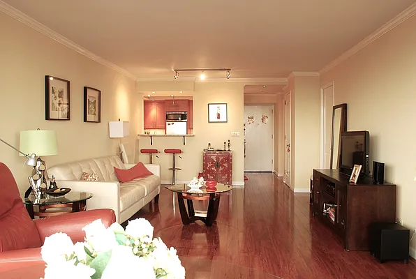 Rented by RES Real Property Inc | media 26
