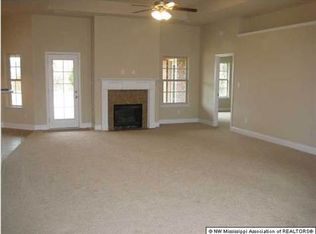 7607 Aylesbury Ln, Olive Branch, MS 38654