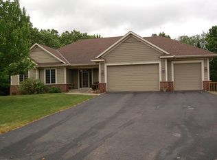 221 E 105th Street Cir, Bloomington, MN 55420