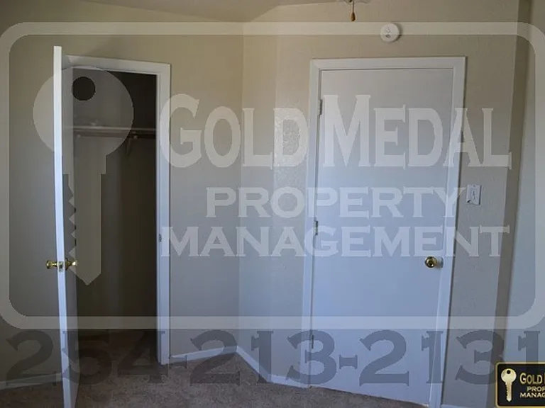 1106 Leslie Cir — Photo 14