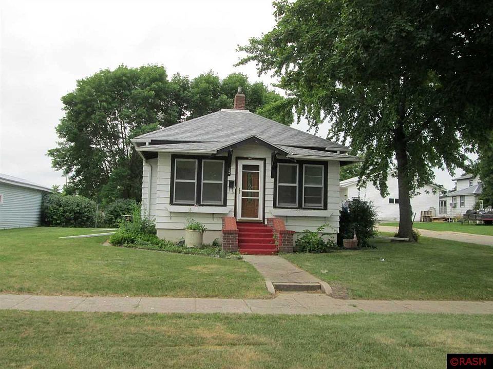 1st image of 122 7th Ave S