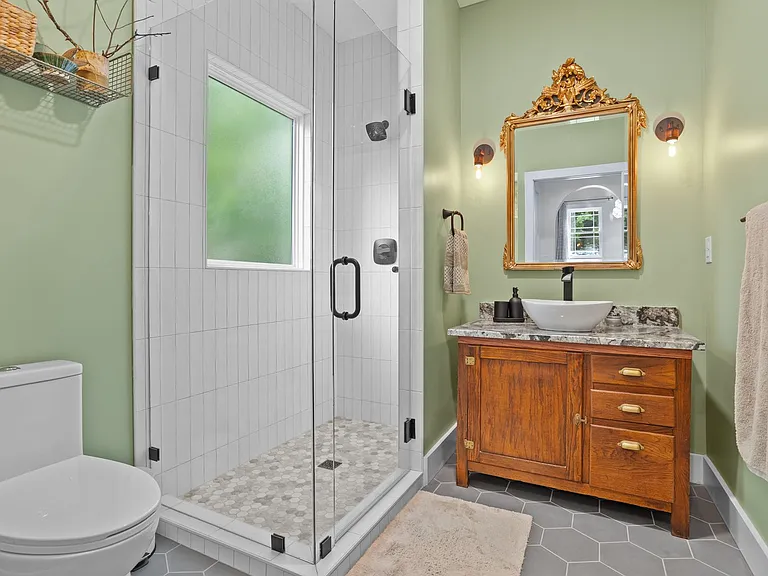 2377 Westfield Ave — Photo 14