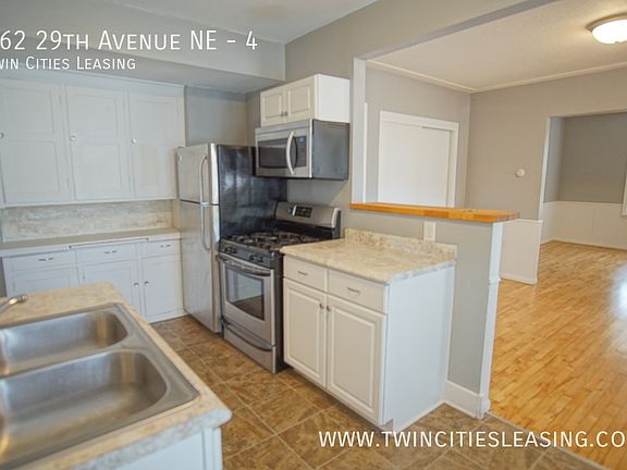 2nd image of 962 29th Ave NE APT 4