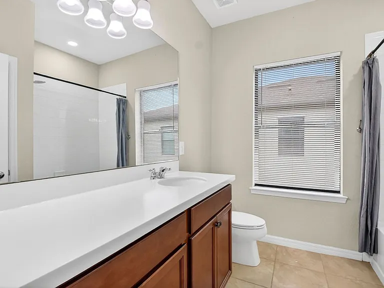 2833 Troubadour St — Photo 29