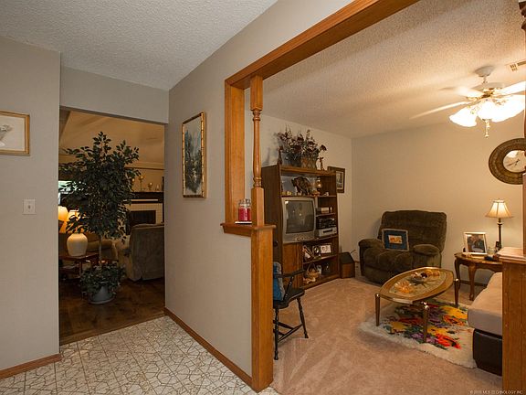 4th image of 2522 S 104th East East Ave