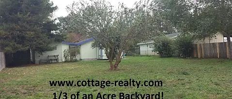 3rd image of 1868 B Ave