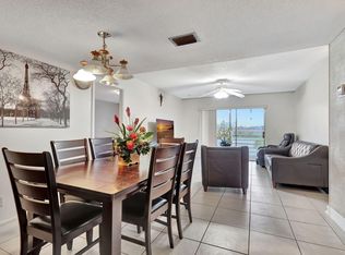 129 Lake Dora Dr, West Palm Beach, FL 33411