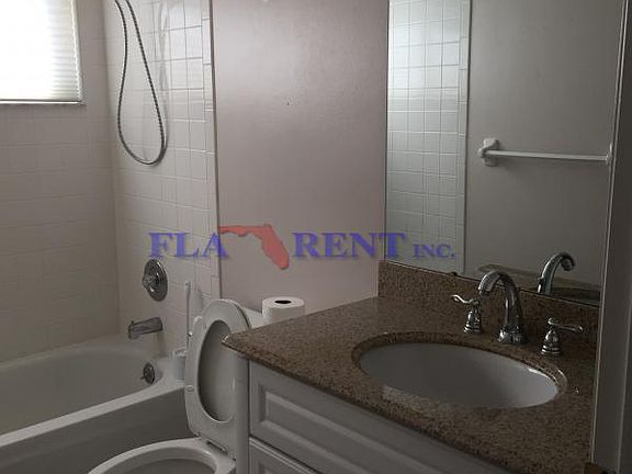 3rd image of 14336 Lord Barclay Dr