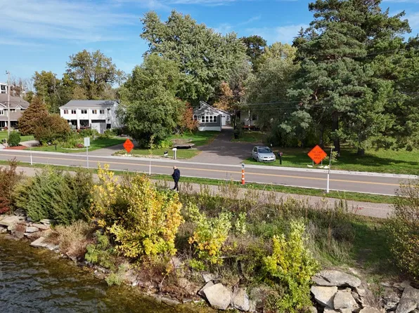 1844 E Shore Dr, Maplewood, MN 55109