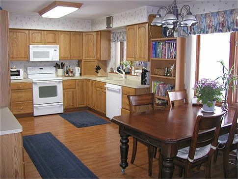 Large Open Kitchen