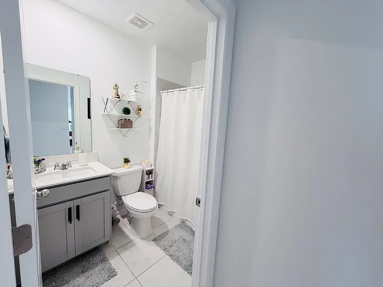 2715 Gentle Rain Dr — Photo 12