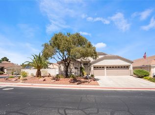 8528 Bandits Bluff Ave, Las Vegas, NV 89143