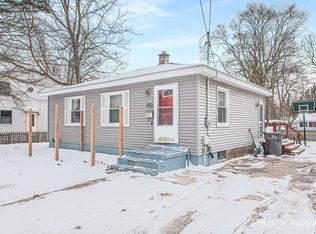 248 Elwell St SW, Wyoming, MI 49548