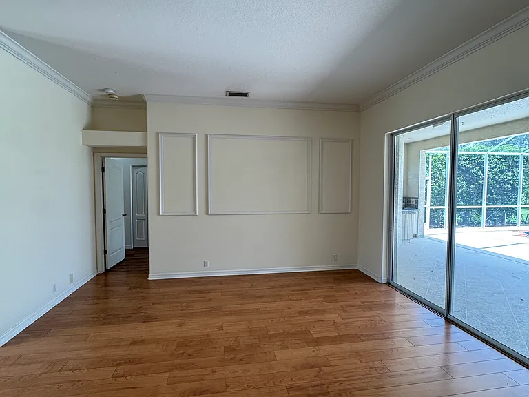 10084 Cherry Hills Avenue Cir — Photo 34