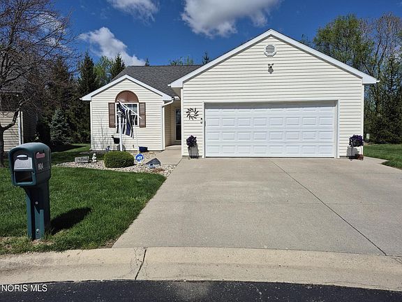 3rd image of 1104 Countryside Dr