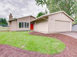 7125 SW 206th Pl, Aloha, OR 97078