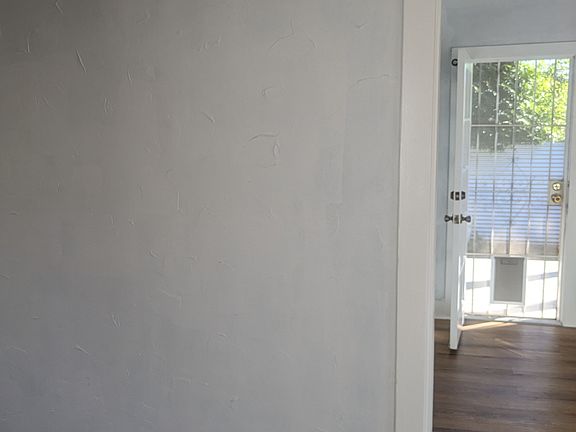 5th image of 1117 Madison Ave