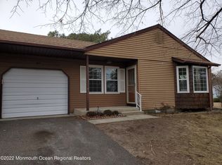 10 Amesbury Rd UNIT D, Manchester Township, NJ 08759