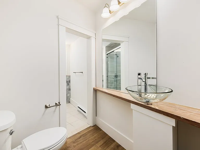 54 Sutton St #3 — Photo 18