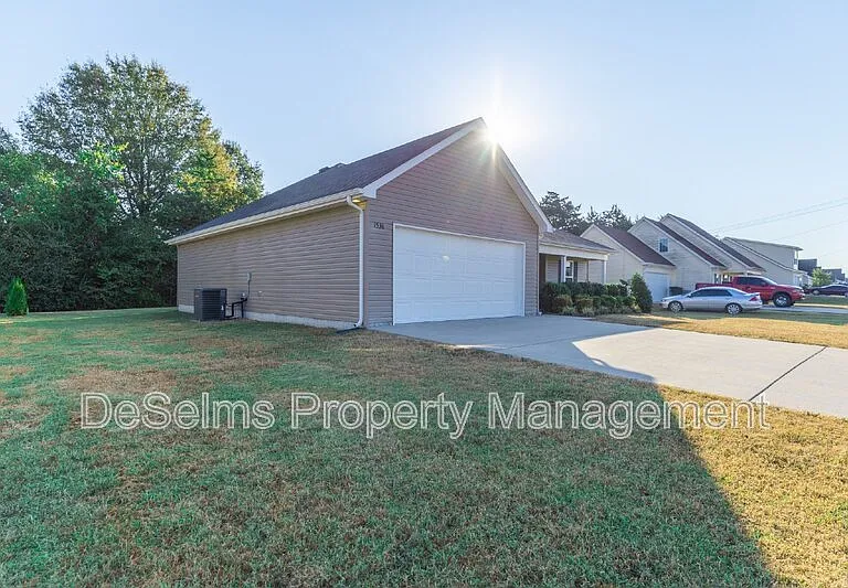 1536 Passage Dr — Photo 3