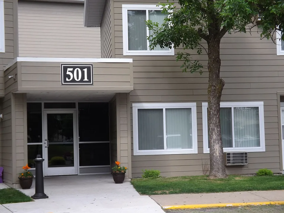 River South Apartments
