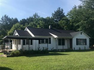 1862 Mollys Backbone Rd, Sherrills Ford, NC 28673