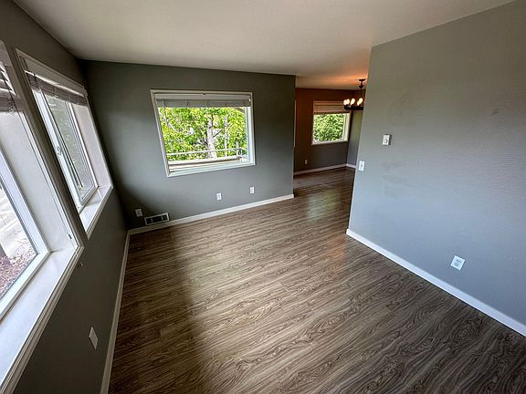 4th image of 9050 15th Ave NW APT 4