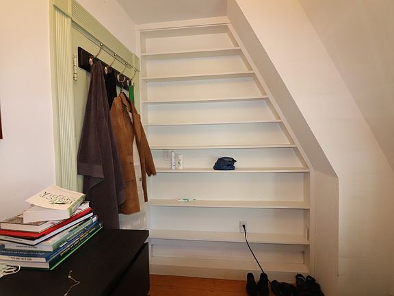 2nd image of 135 Saint Paul St #6