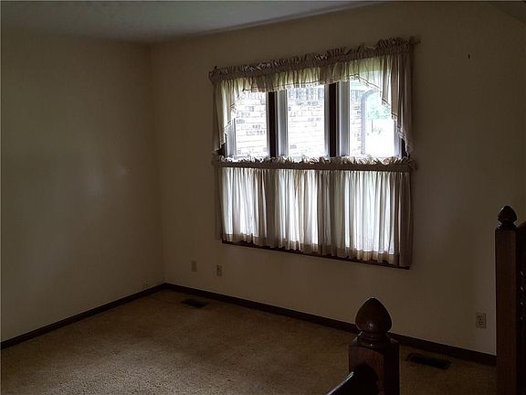 5th image of 4657 E County Road 200 S