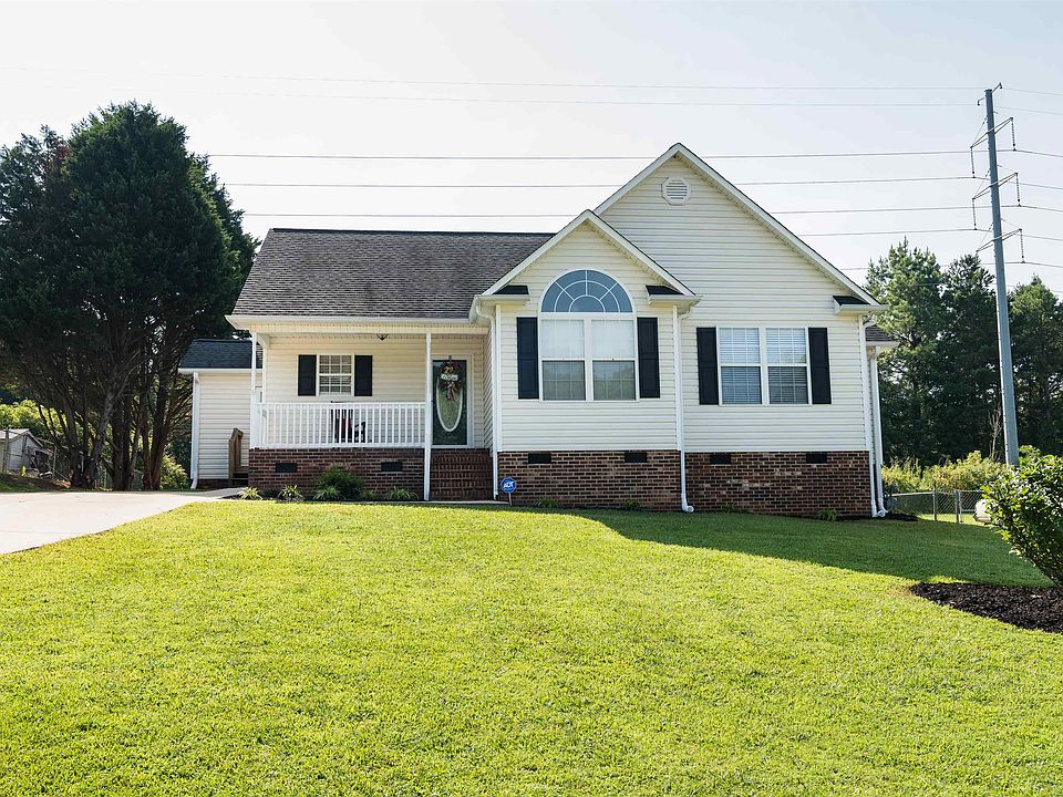 247 Queensbury Way, Spartanburg, SC 29302 Zillow