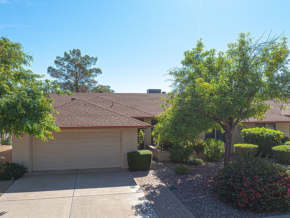 1st image of 13633 W GREENVIEW Drive
