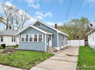 1950 Martindale Ave SW, Wyoming, MI 49509