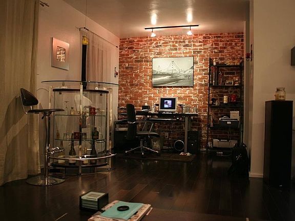 3rd image of 815 N Humboldt St APT 205