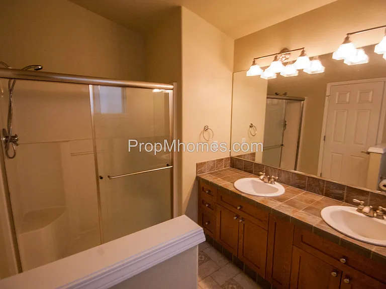 12890 SW Fonner Pond Pl — Photo 9