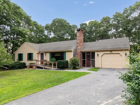 3 Autumn Way, Bourne, MA 02532