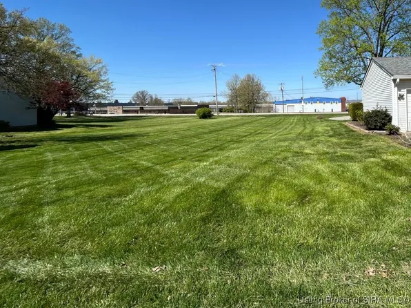 Hamburg Pike, Jeffersonville, IN 47130