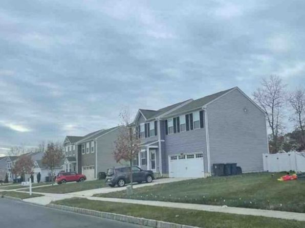 94 Galleria Dr, Mays Landing, NJ 08330
