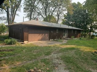 106 S Depot St, Centerview, MO 64019