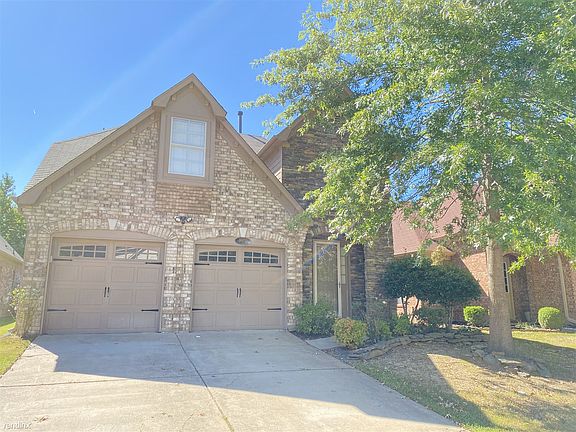 4925 Indian Walk Ln.