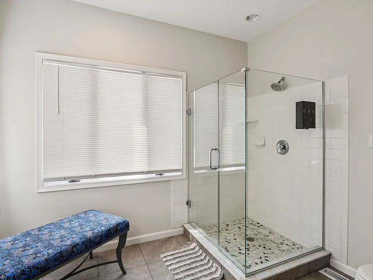 101 W Cape Shores Dr — Photo 28