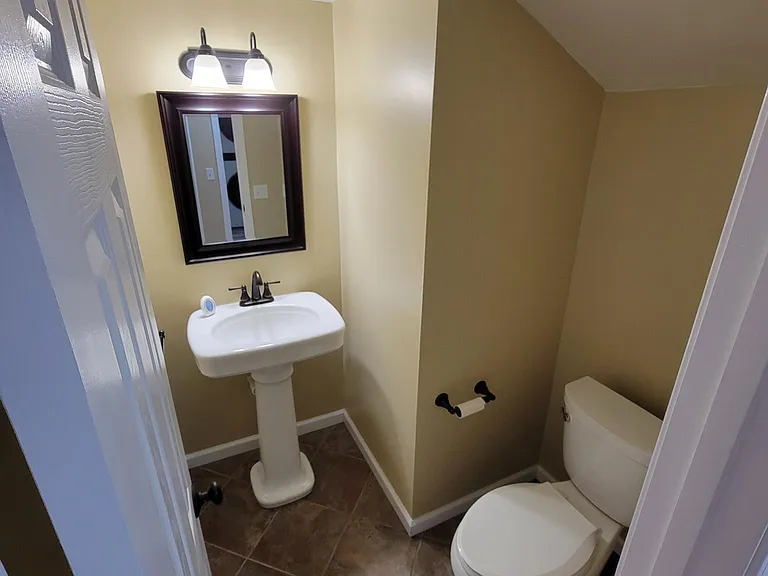 1138 Cunningham Dr — Photo 18