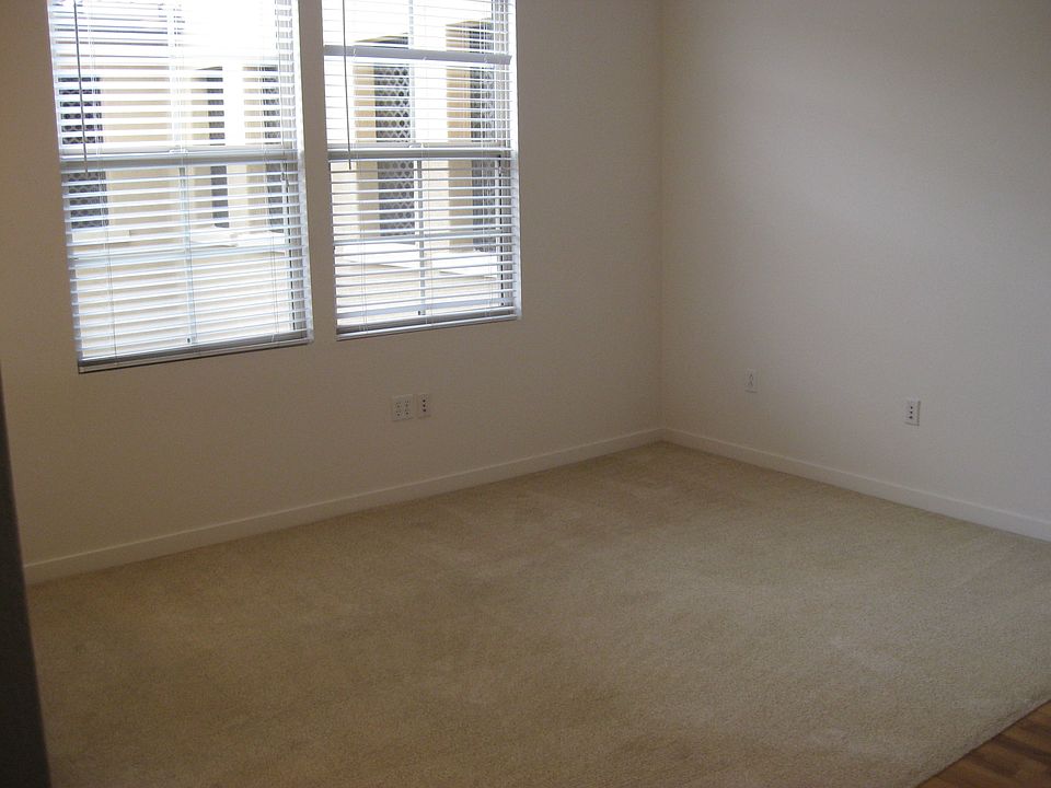 2nd image of 446 Enclave Cir APT 306