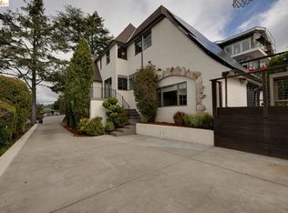 6344 Snake Rd, Oakland, CA 94611