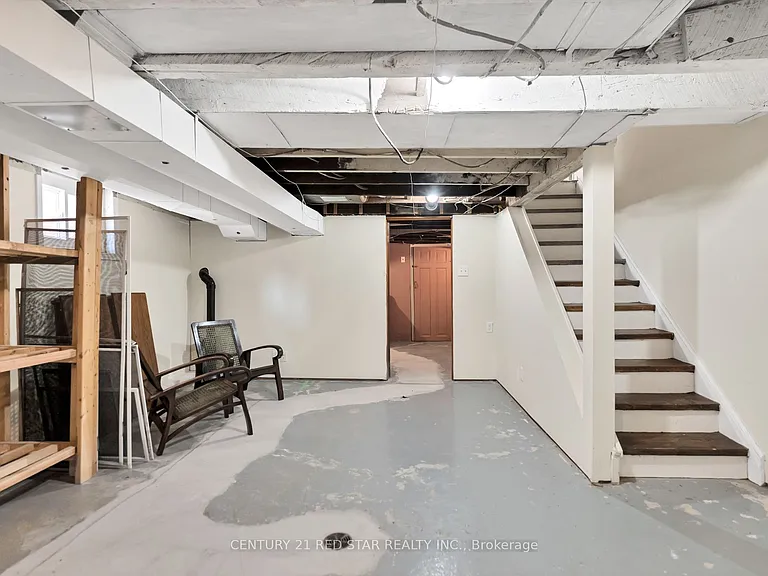 458 Dundurn St S — Photo 38