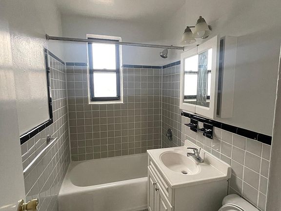 2nd image of 179-25 150th St #D16