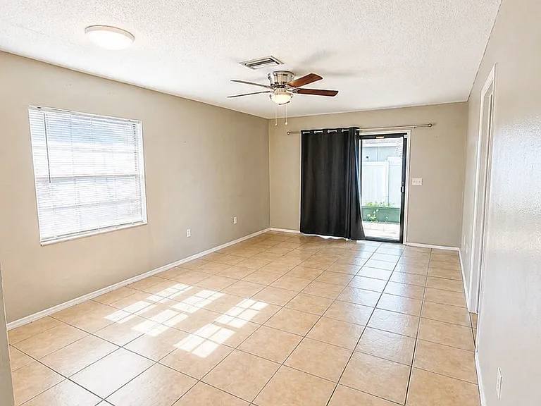 4810 Ho Wil Ln — Photo 5